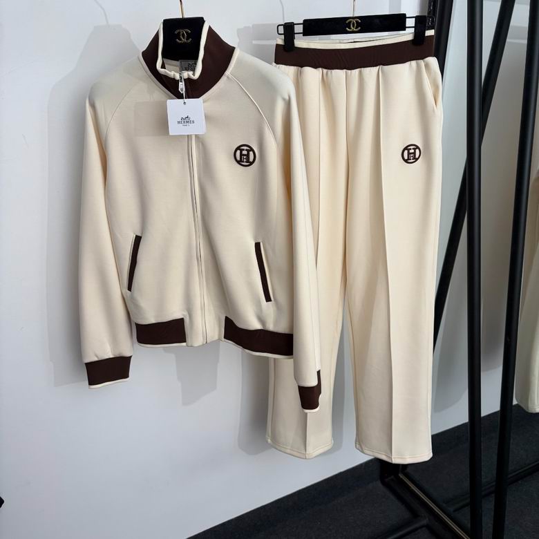 HRM  Woman  Sport Suits 2 Color's
