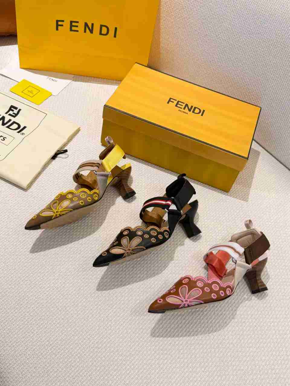 FEN Shoes  Woman 3 Color's