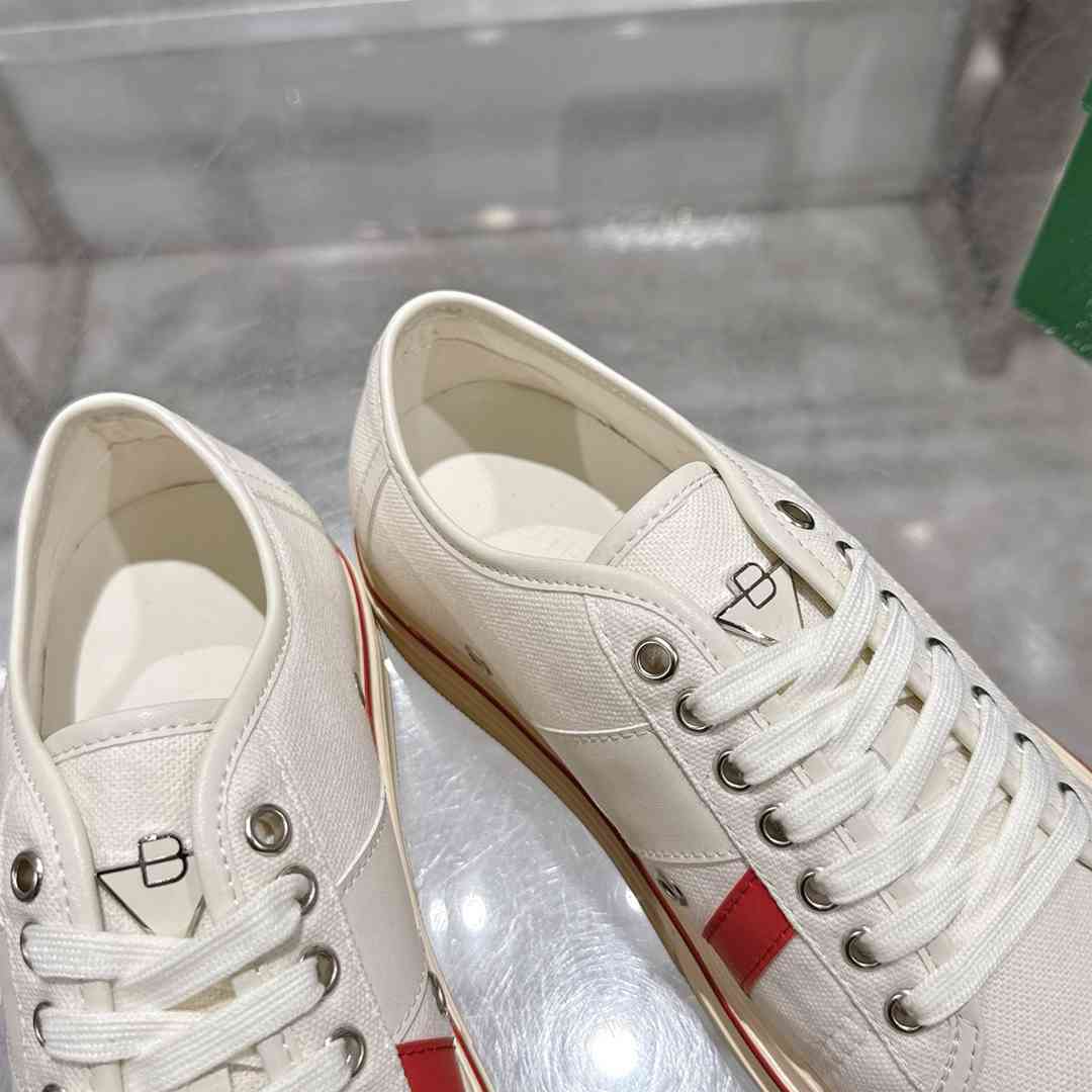 BOT VENET  Sneakers 2 Color's