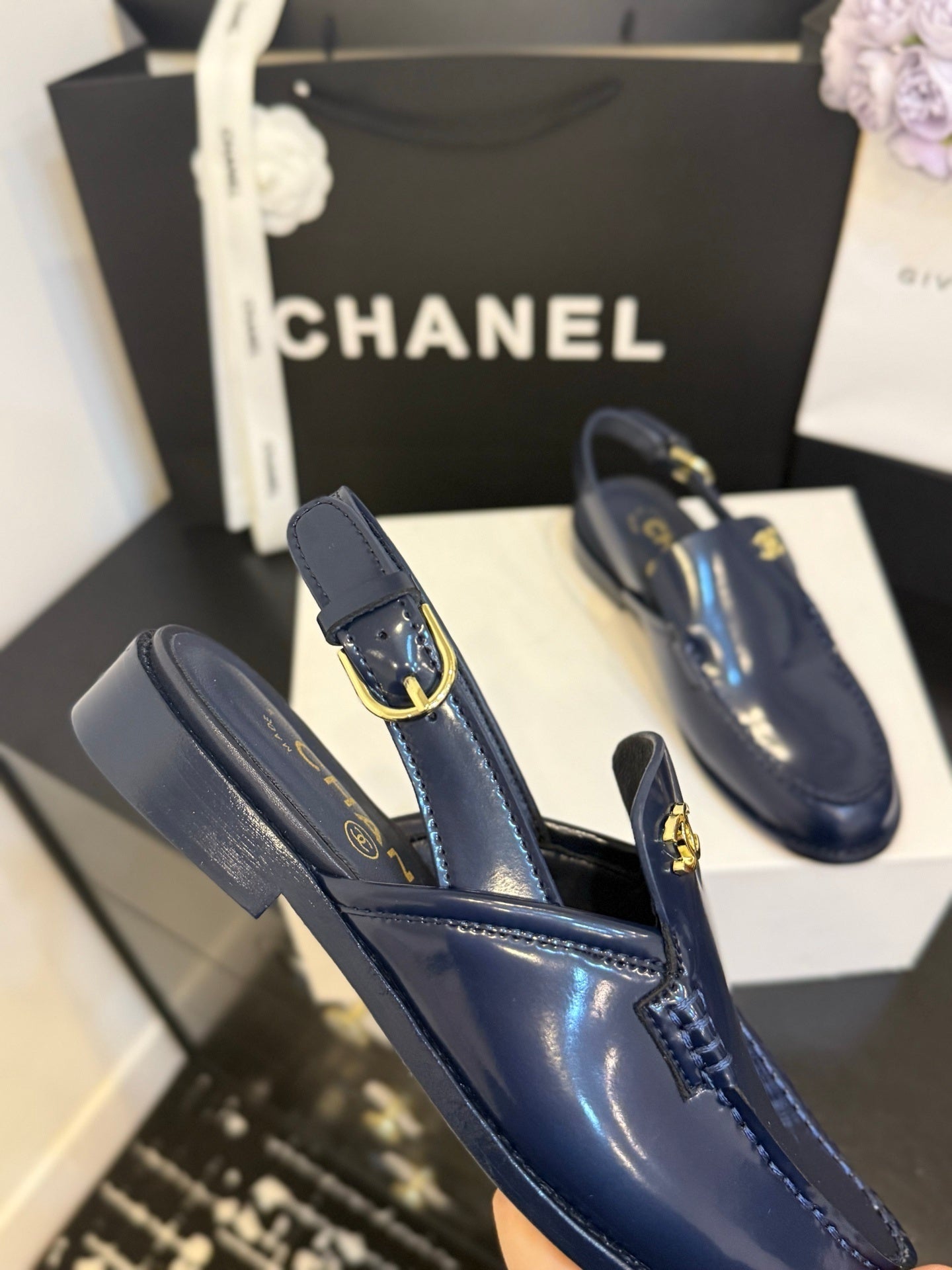 CHL  shoes sandals Woman 3 Color's