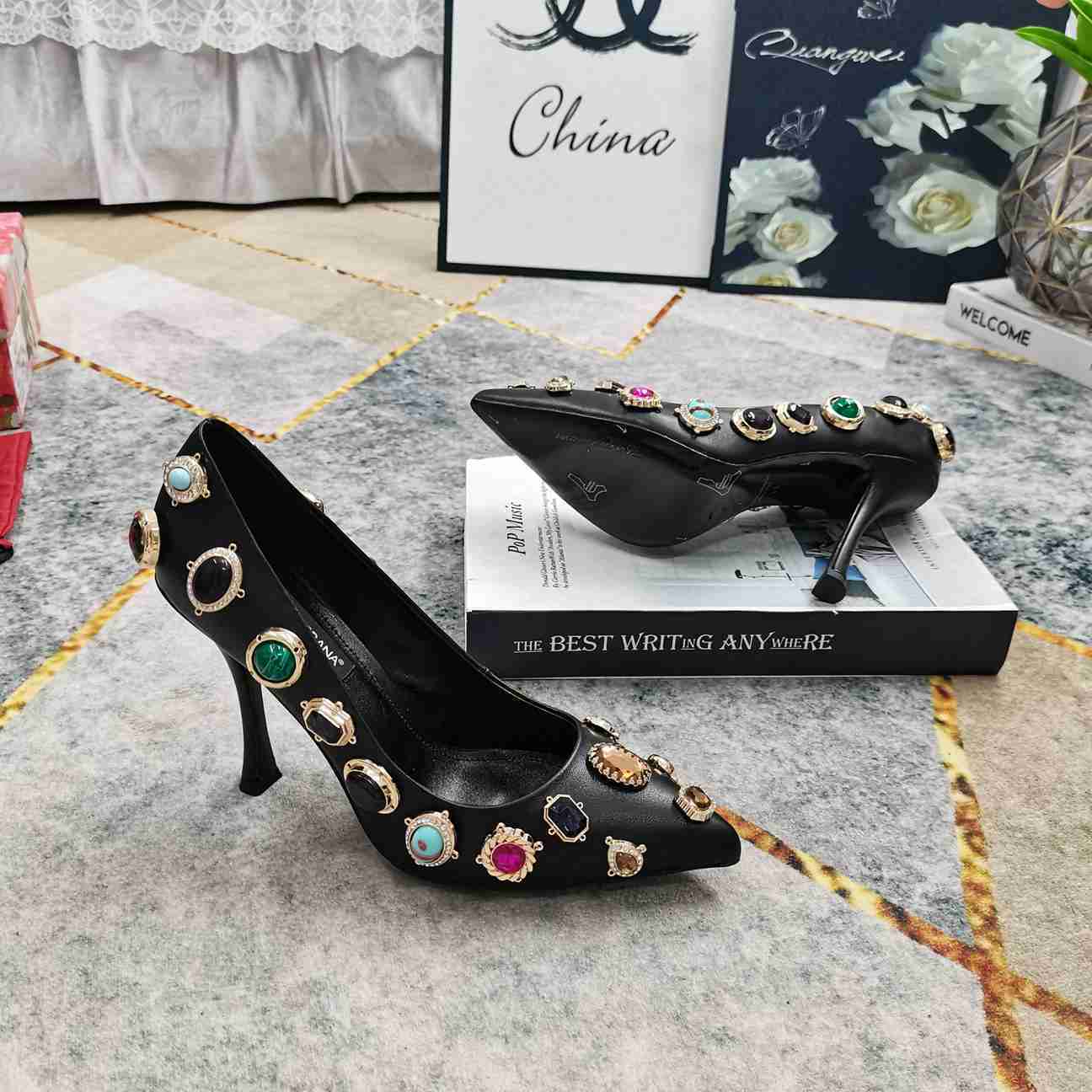 G D  shoes Woman 5 Color's 42