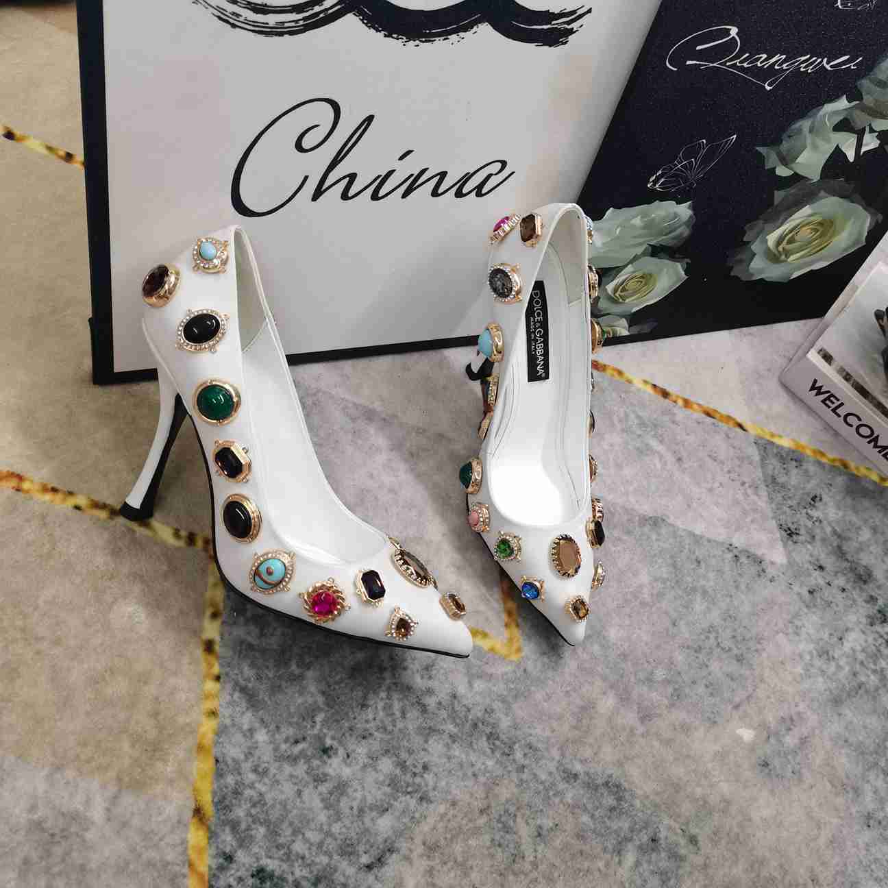 G D  shoes Woman 5 Color's 42