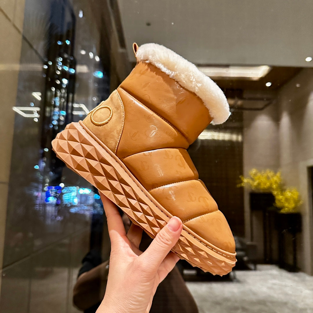 CHU x UGG Boots 2 Color's