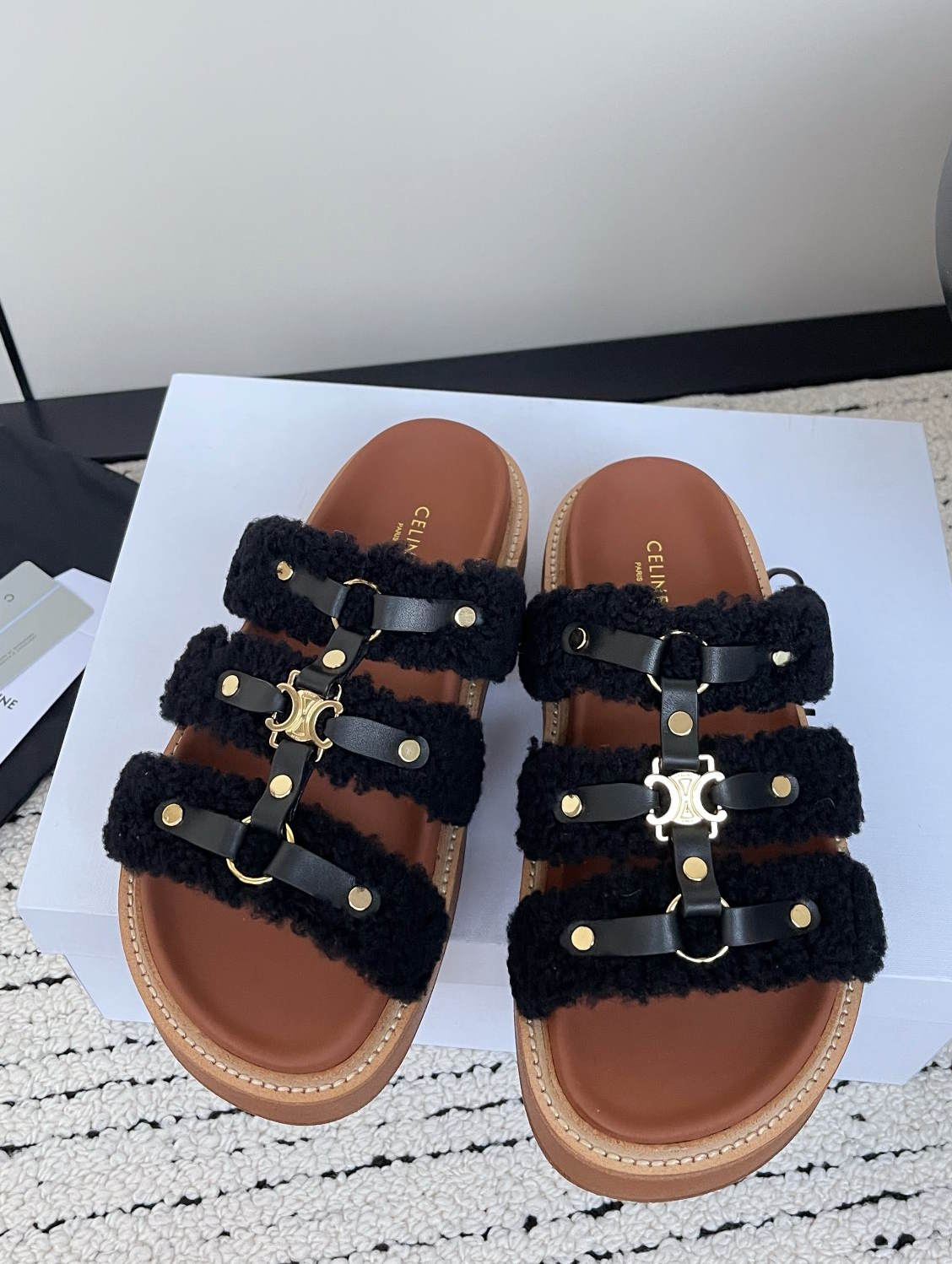 CE*LINE Shearling  Slippers Sandals Flat  2 Color 's