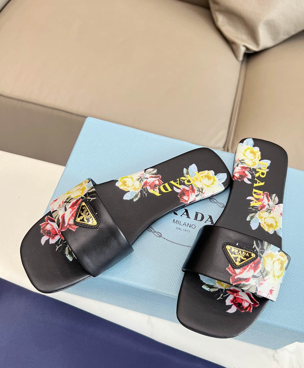 PRD Slippers Floral  Sandals 2 Color's 42