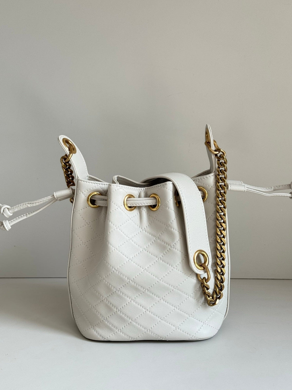 Y L Bag  2 Color's  21 cm Small