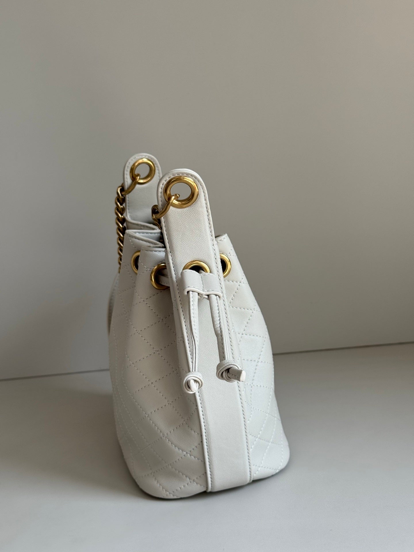 Y L Bag  2 Color's  21 cm Small