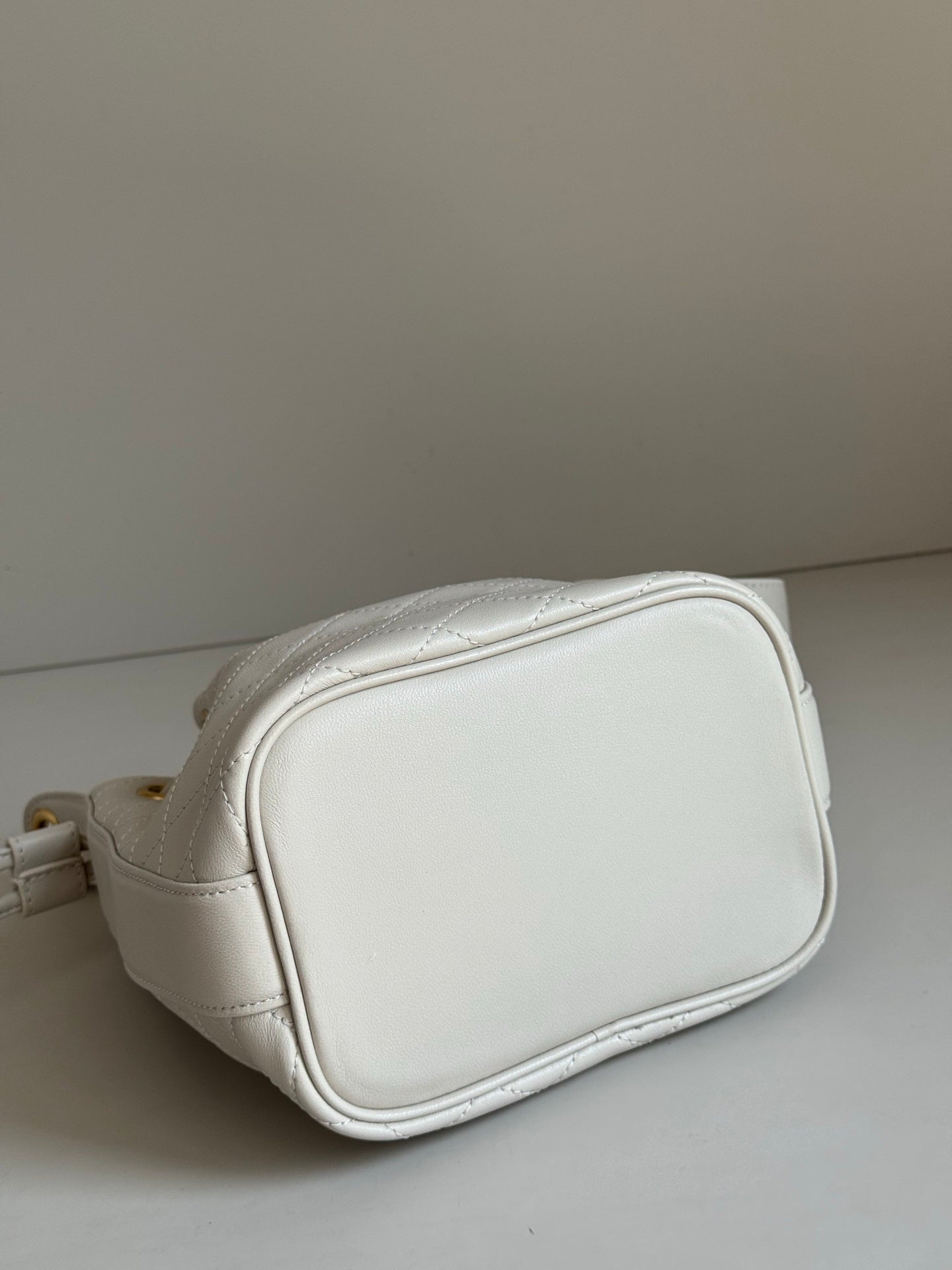 Y L Bag  2 Color's  21 cm Small