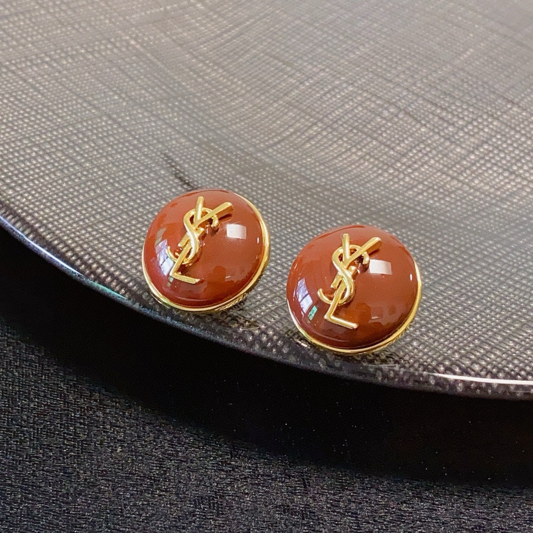 Y L Fashion earrings