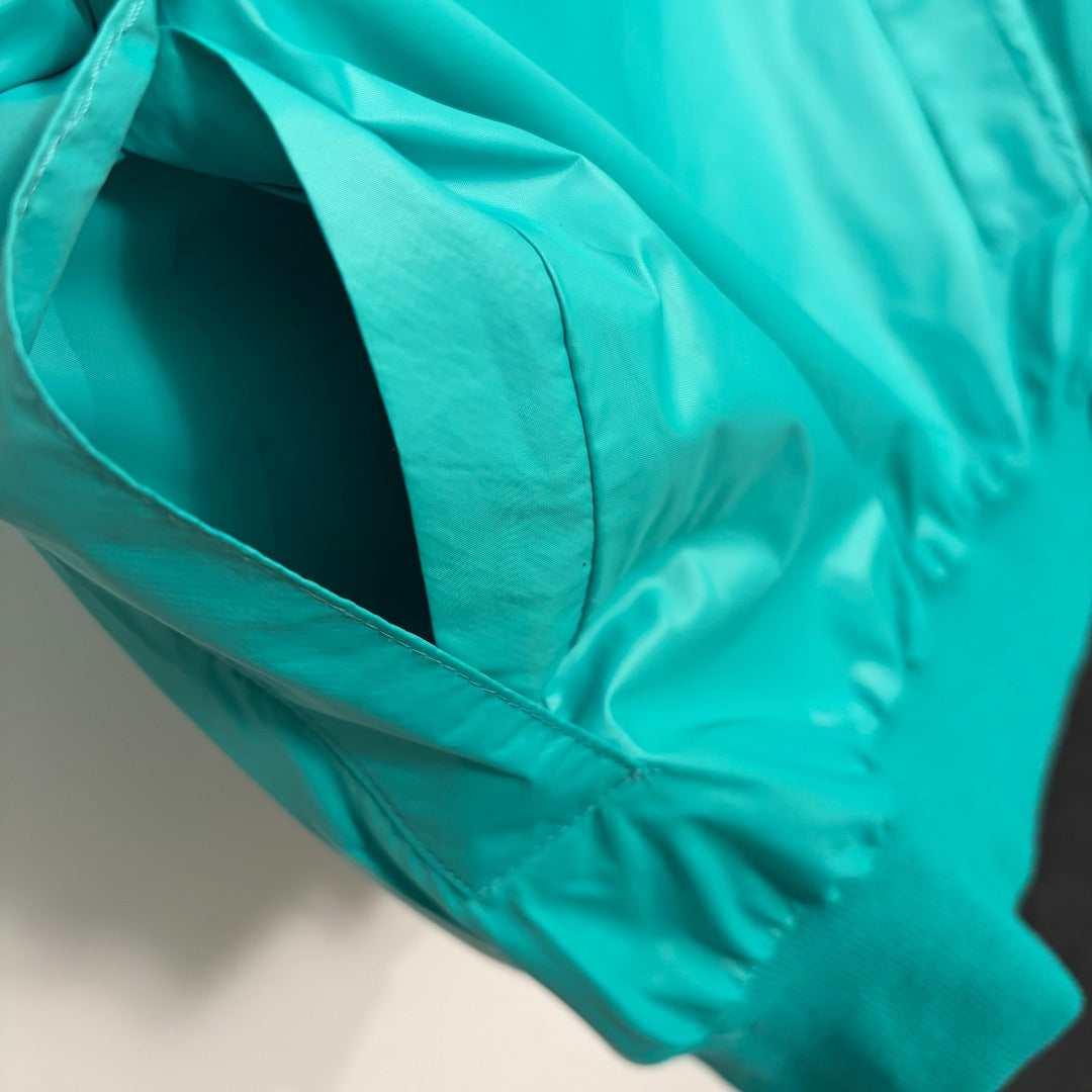 Y L Jacket Woman  windbreak