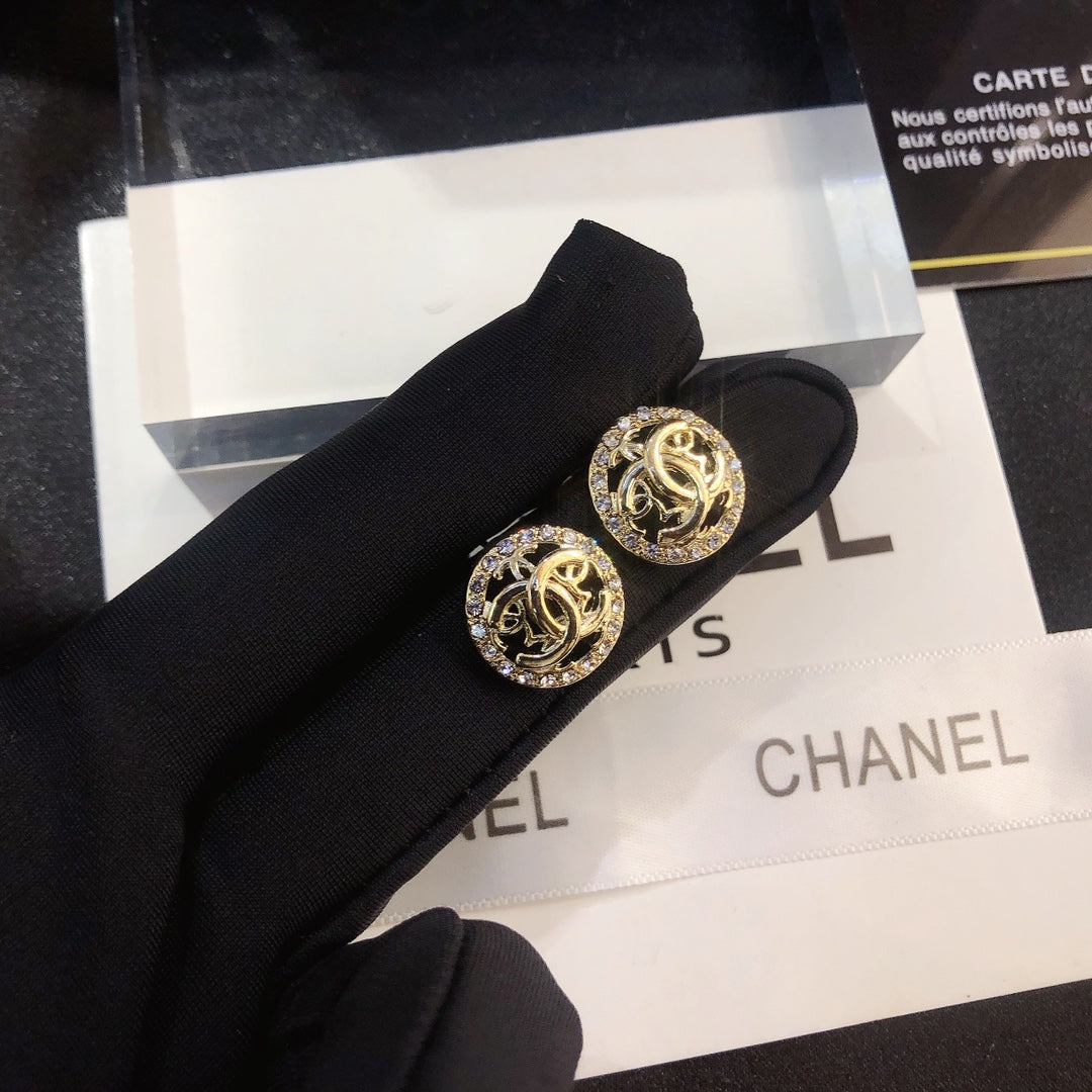 C H L Fashion earrings  SALE-min order required
