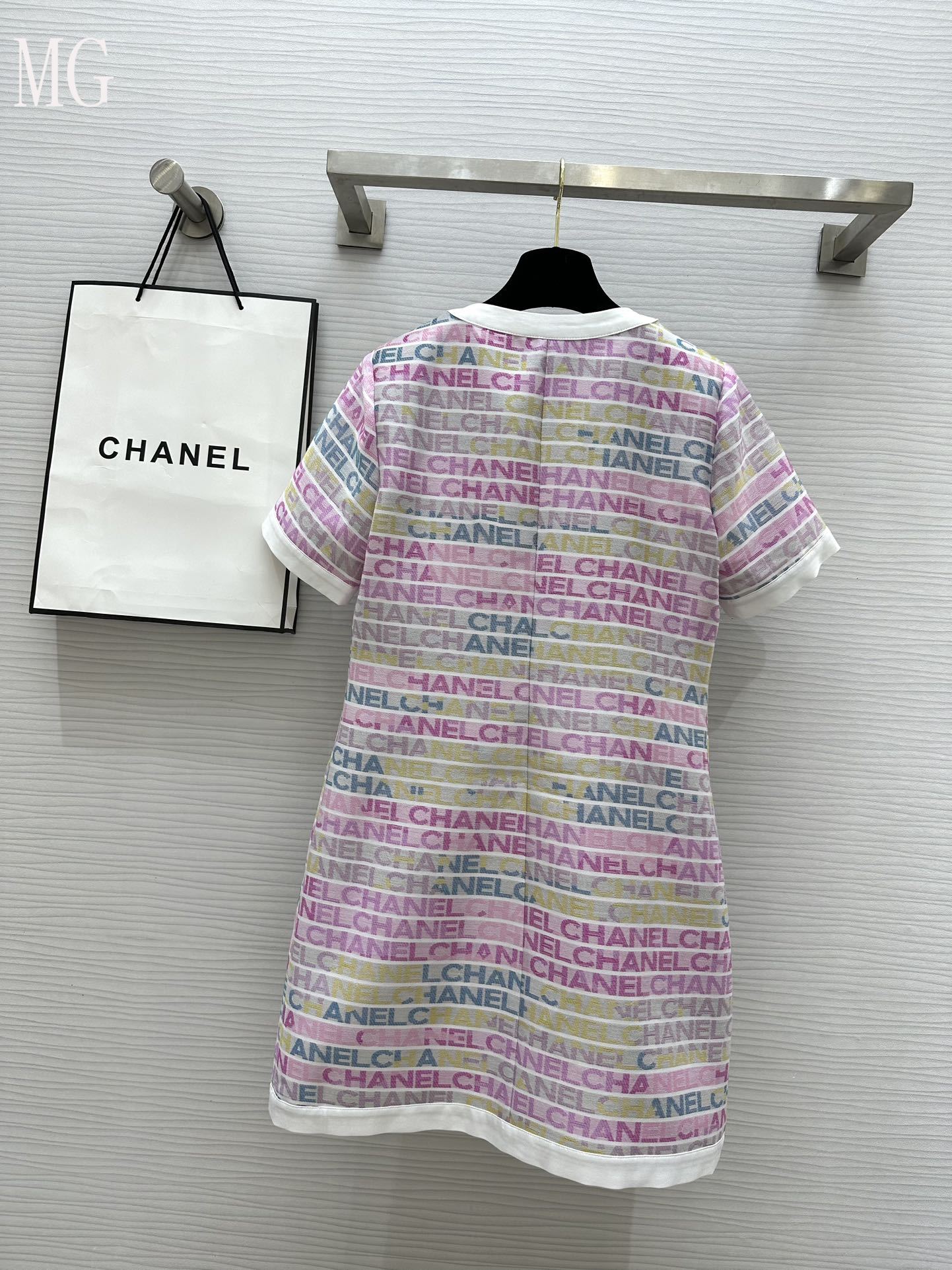 CHL  Dress Limited D183