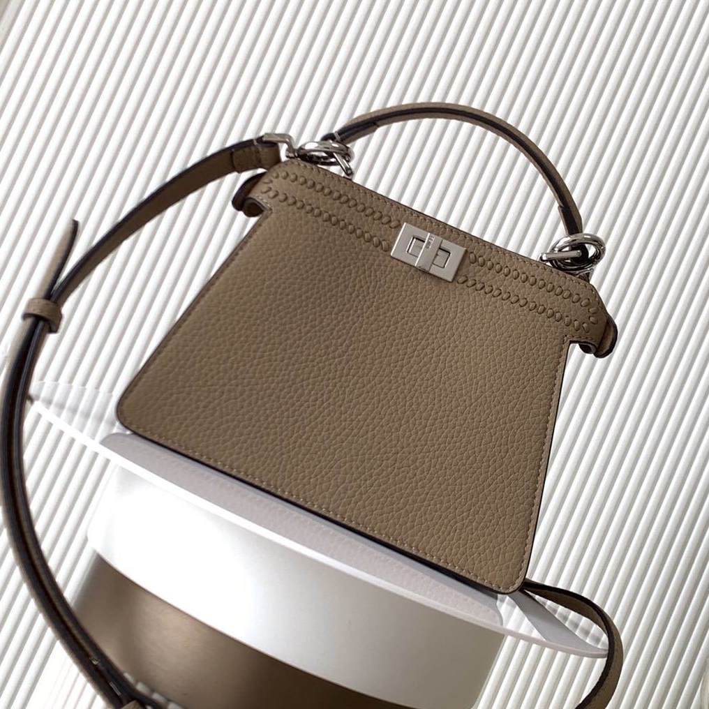 FEN  PEAK  BOO  Bag 2 Size's 2 Color's