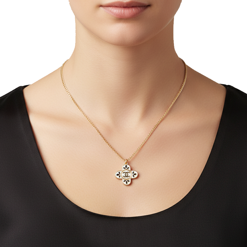 CHL Fashion Necklace