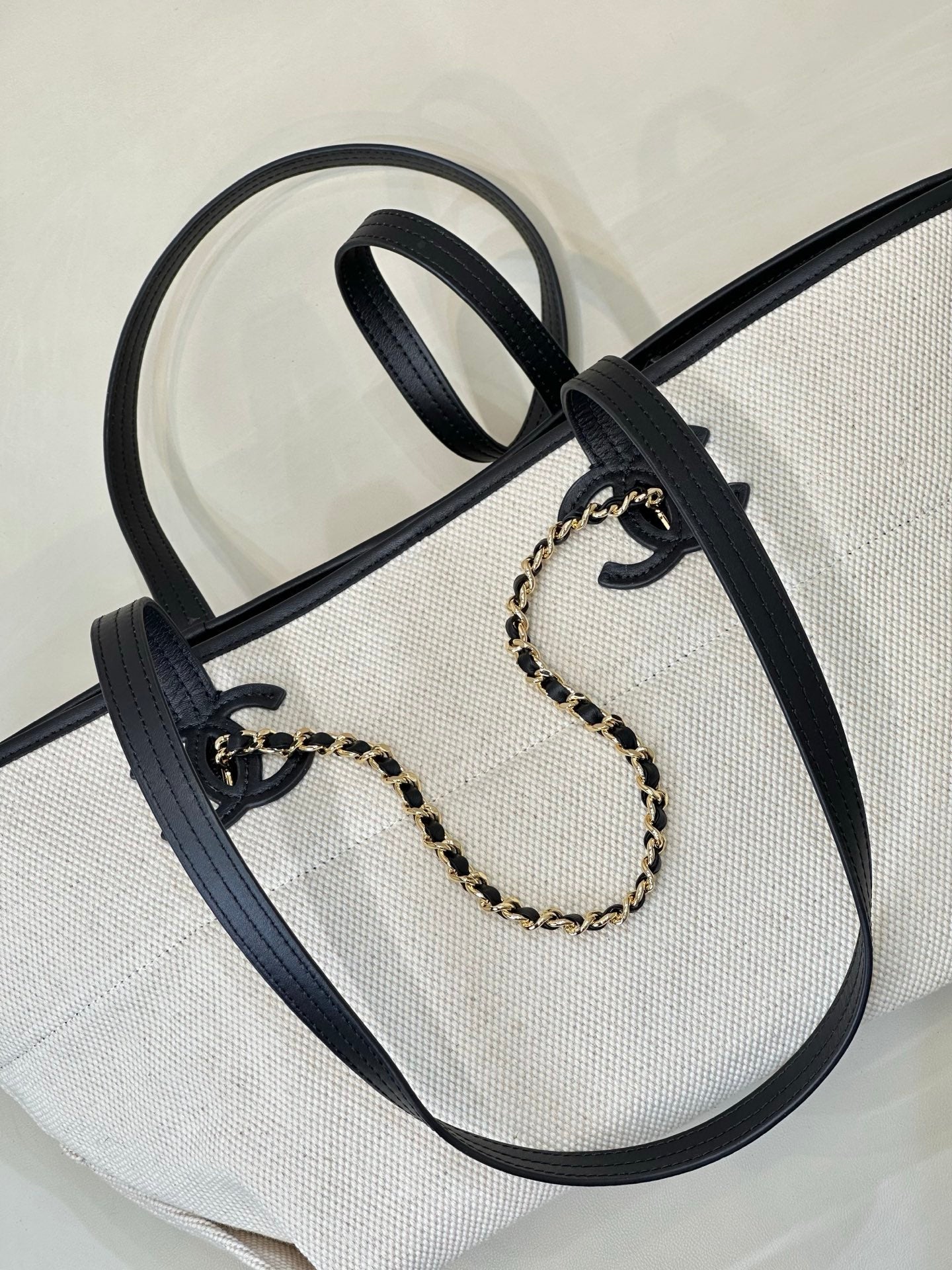 CHL Canvas Shopping Bag 46 cm