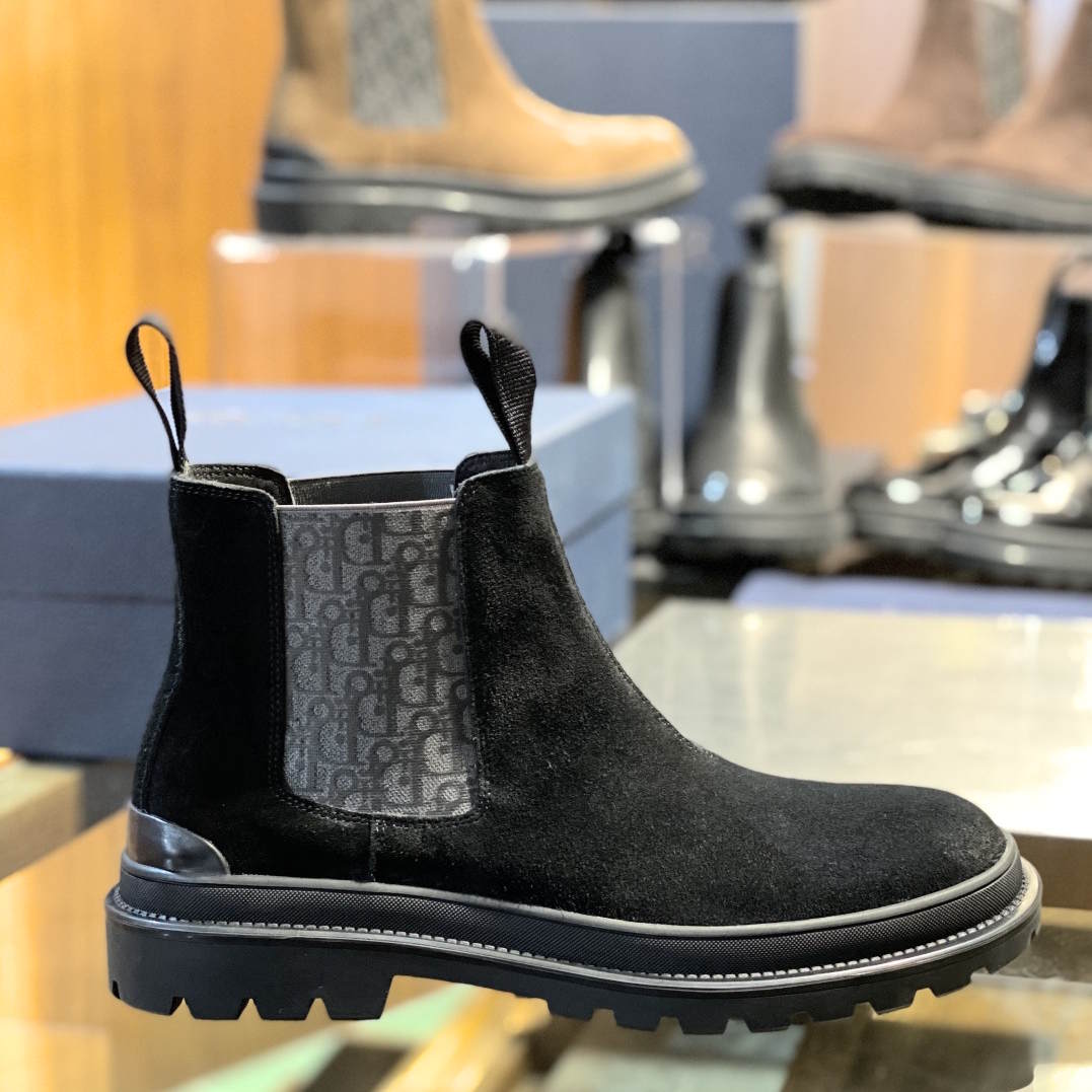 CHD Woman Boots 2 Color's