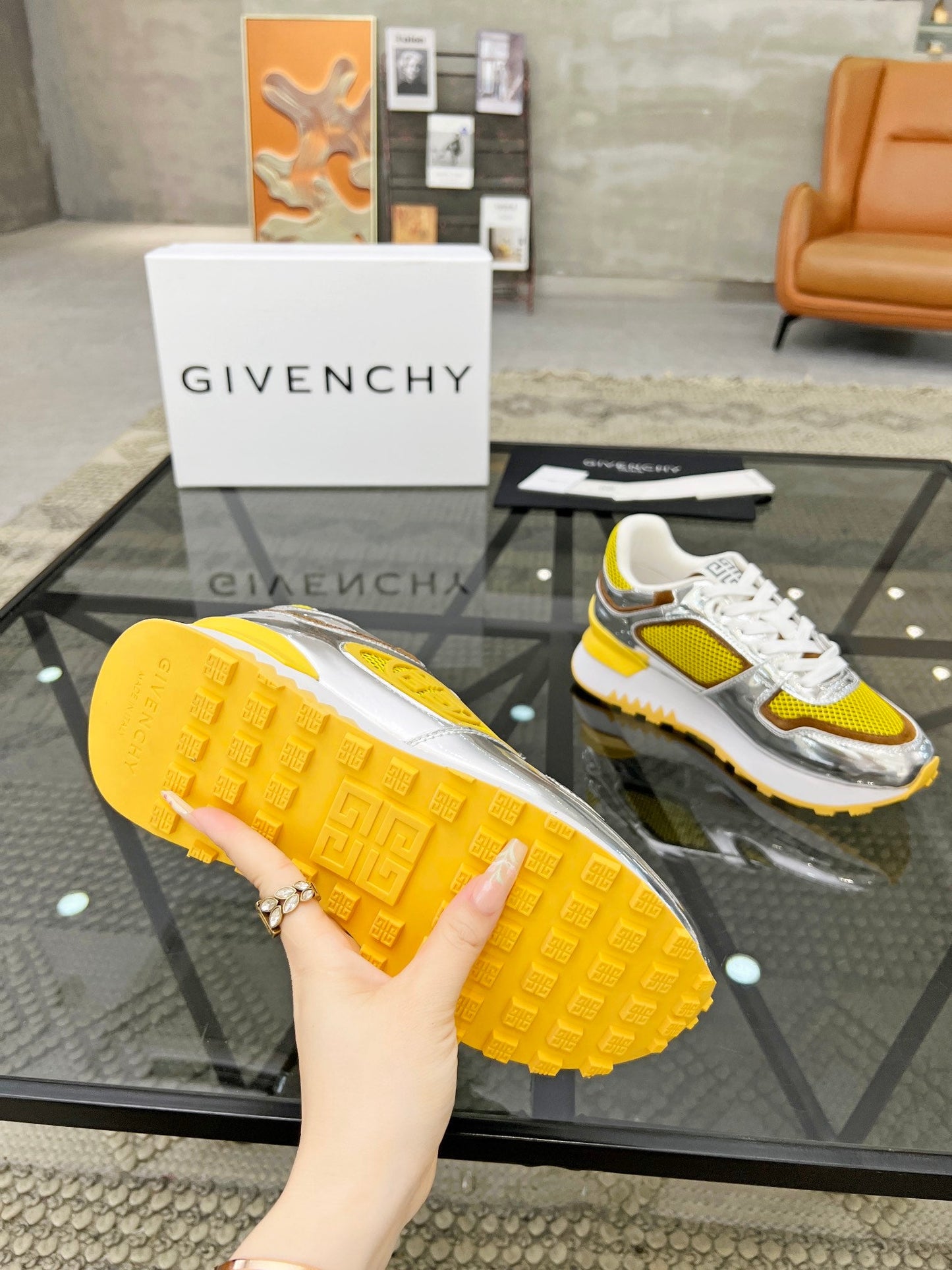 GIVENJY Runner Sneakers 6 Color's