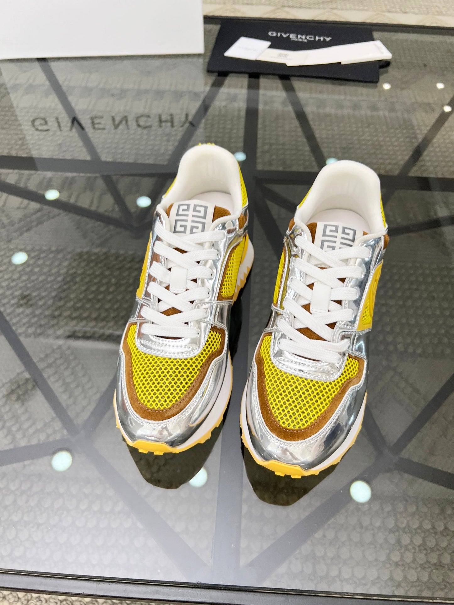 GIVENJY Runner Sneakers 6 Color's