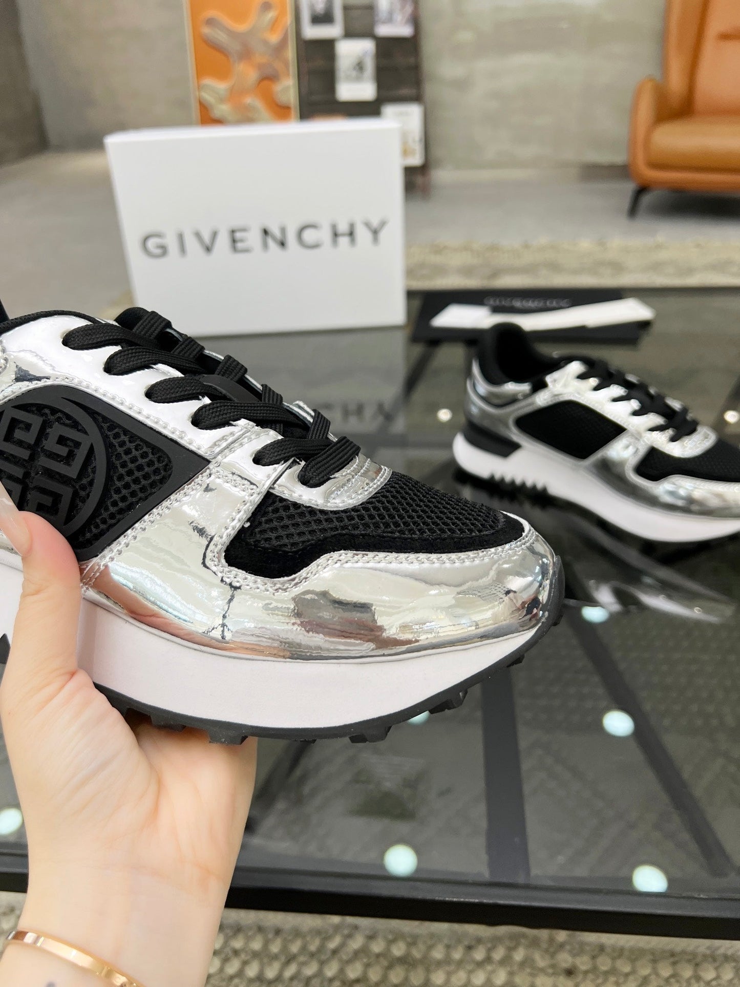 GIVENJY Runner Sneakers 6 Color's