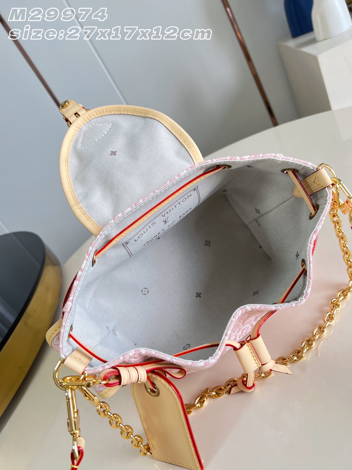 LU Bag  27  cm