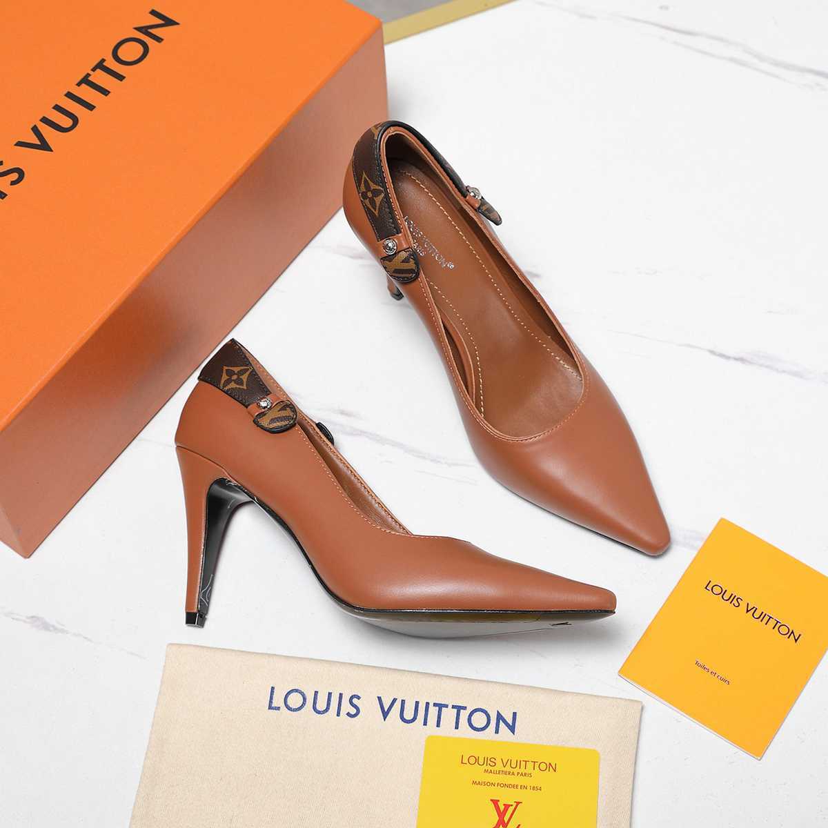 LU Shoes  Woman