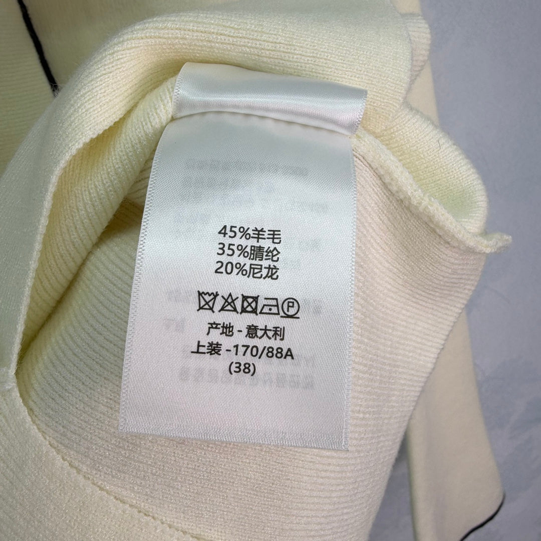 CHL Sweater 2 Color's