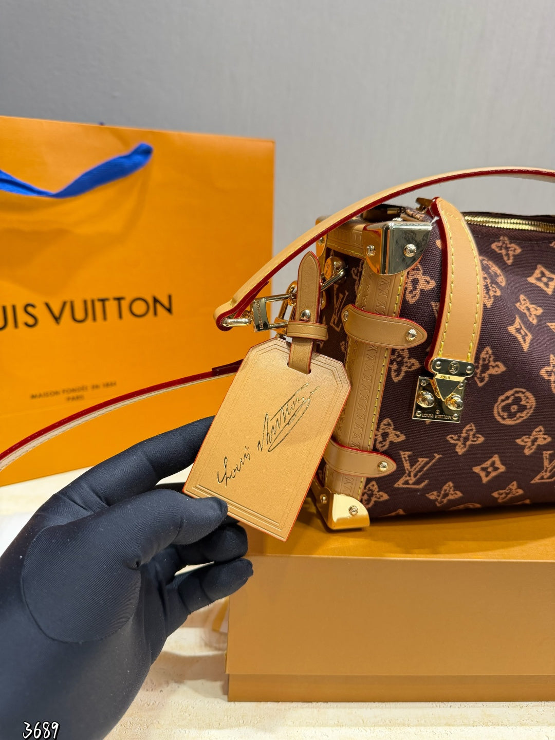 LU  Trunk Bag 22 cm