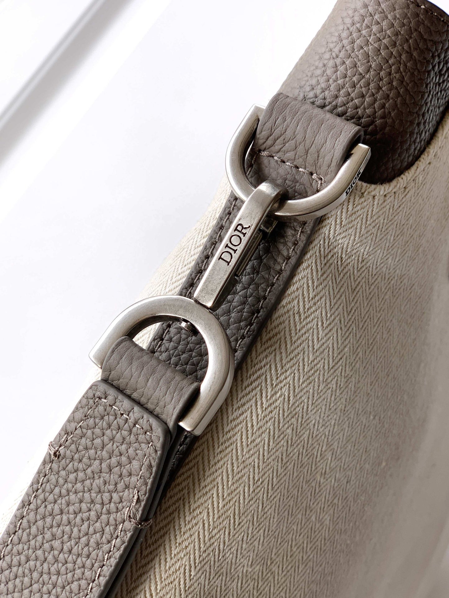 CHD  bag Normandie A5 Triangle Pouch 31 cm