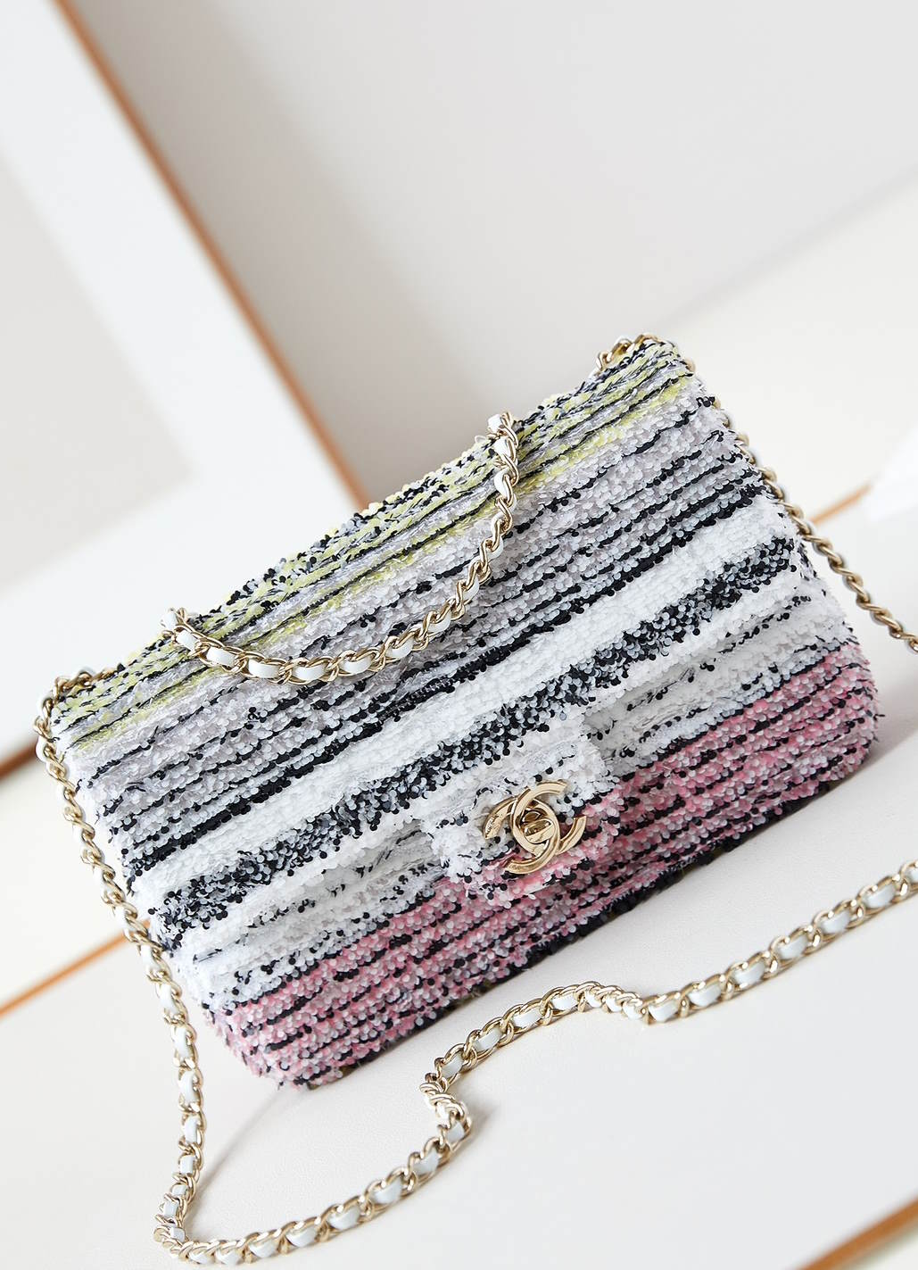 CHL Sequin Flap Bag  21 cm