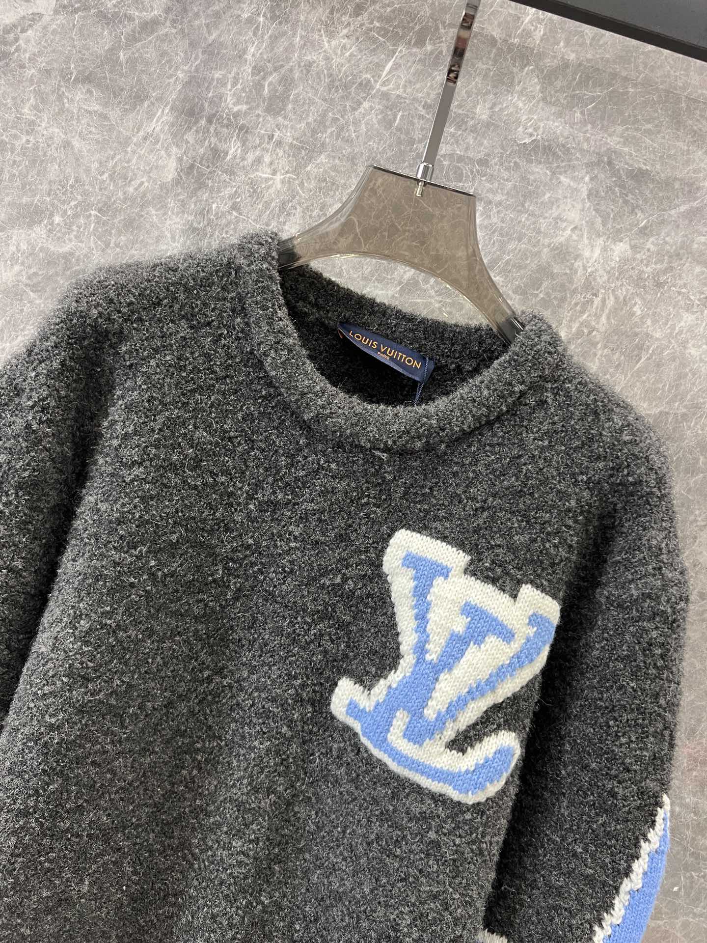 LU Sweater Woman Limited