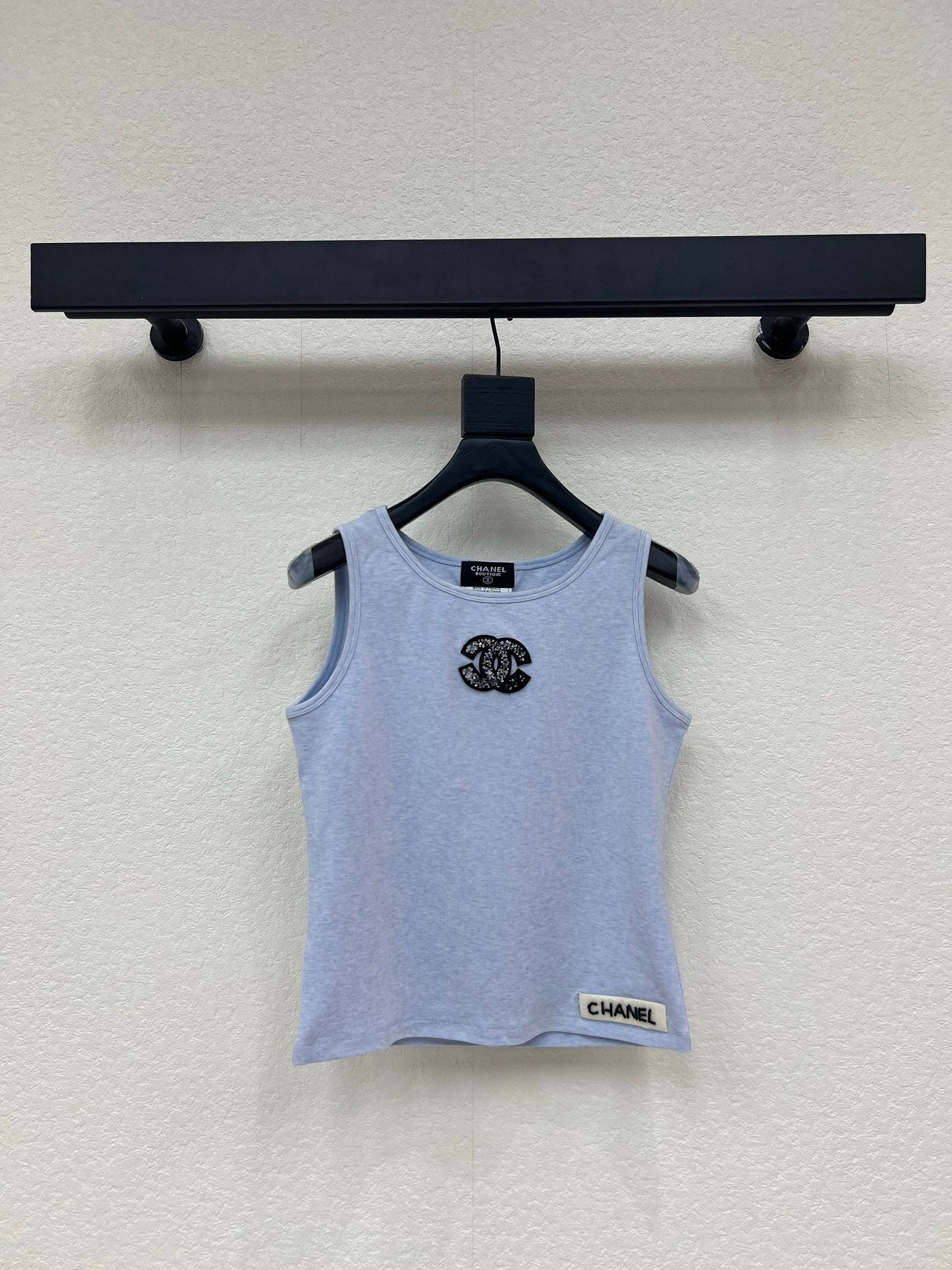CHL Woman sweater sleeveless  2 Color's