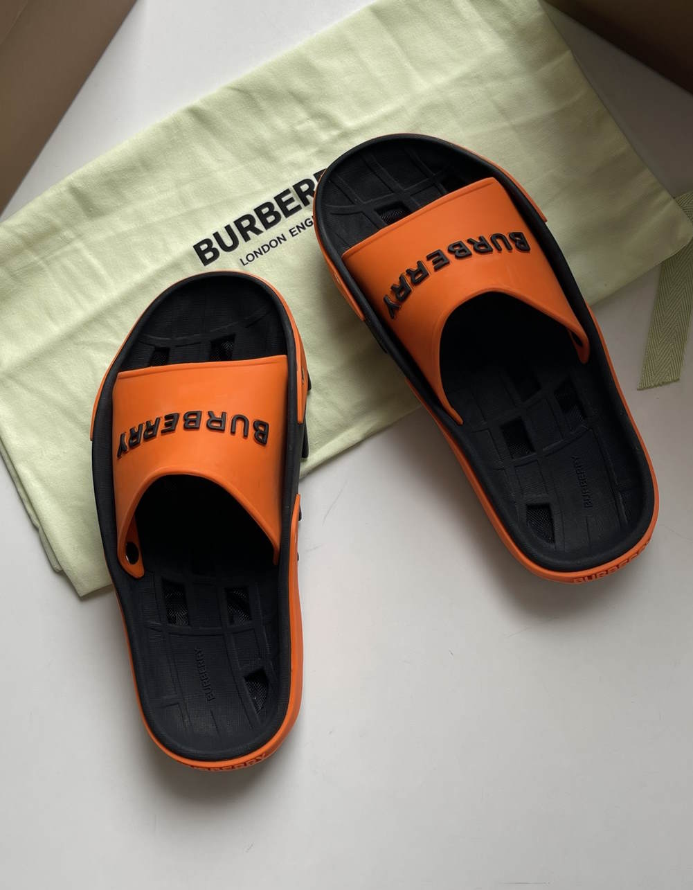 BURBBER rubber Slippers 4 Color's