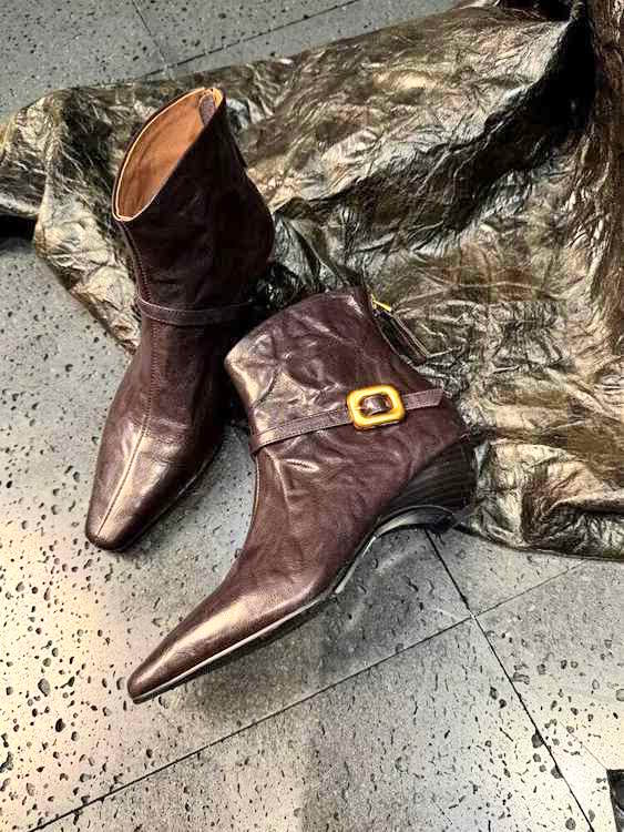 AN D*EME*MEESTER Woman Boots 2 Color's
