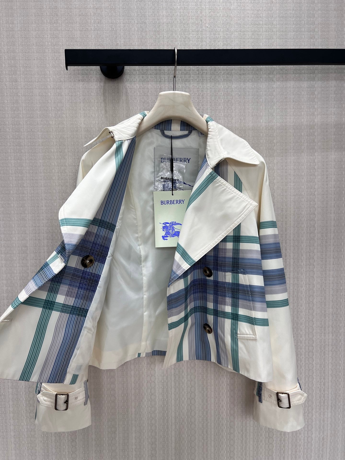 BURBBER Woman  jacket GQ