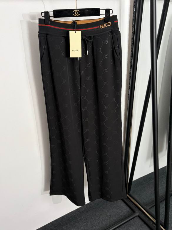 GU  Sport Pants Woman Monogram