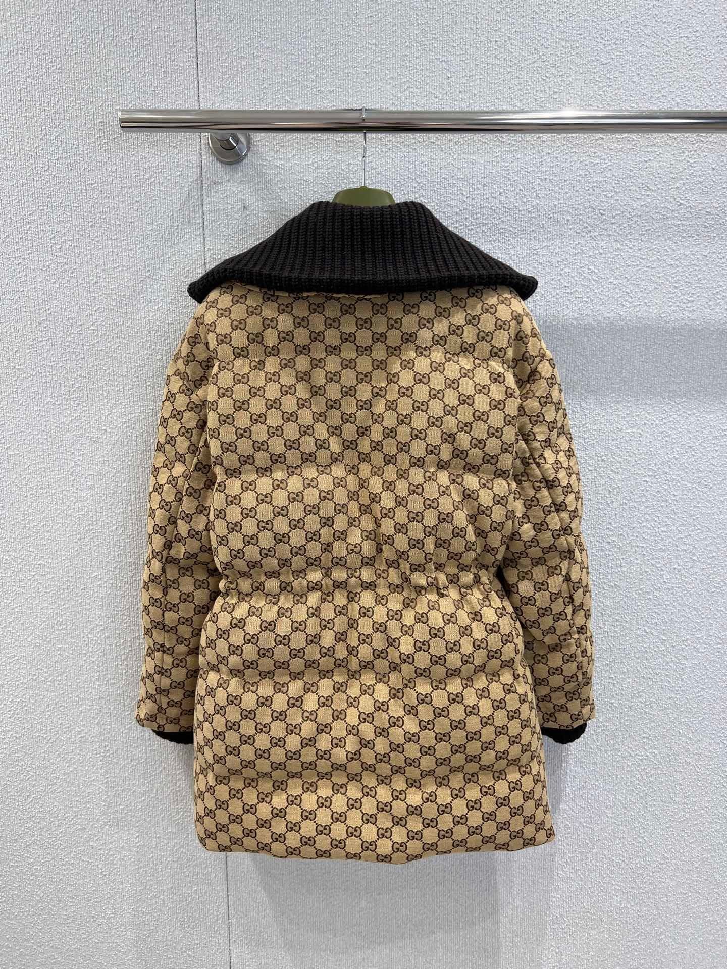 GU Puffer Woman Mid Jacket