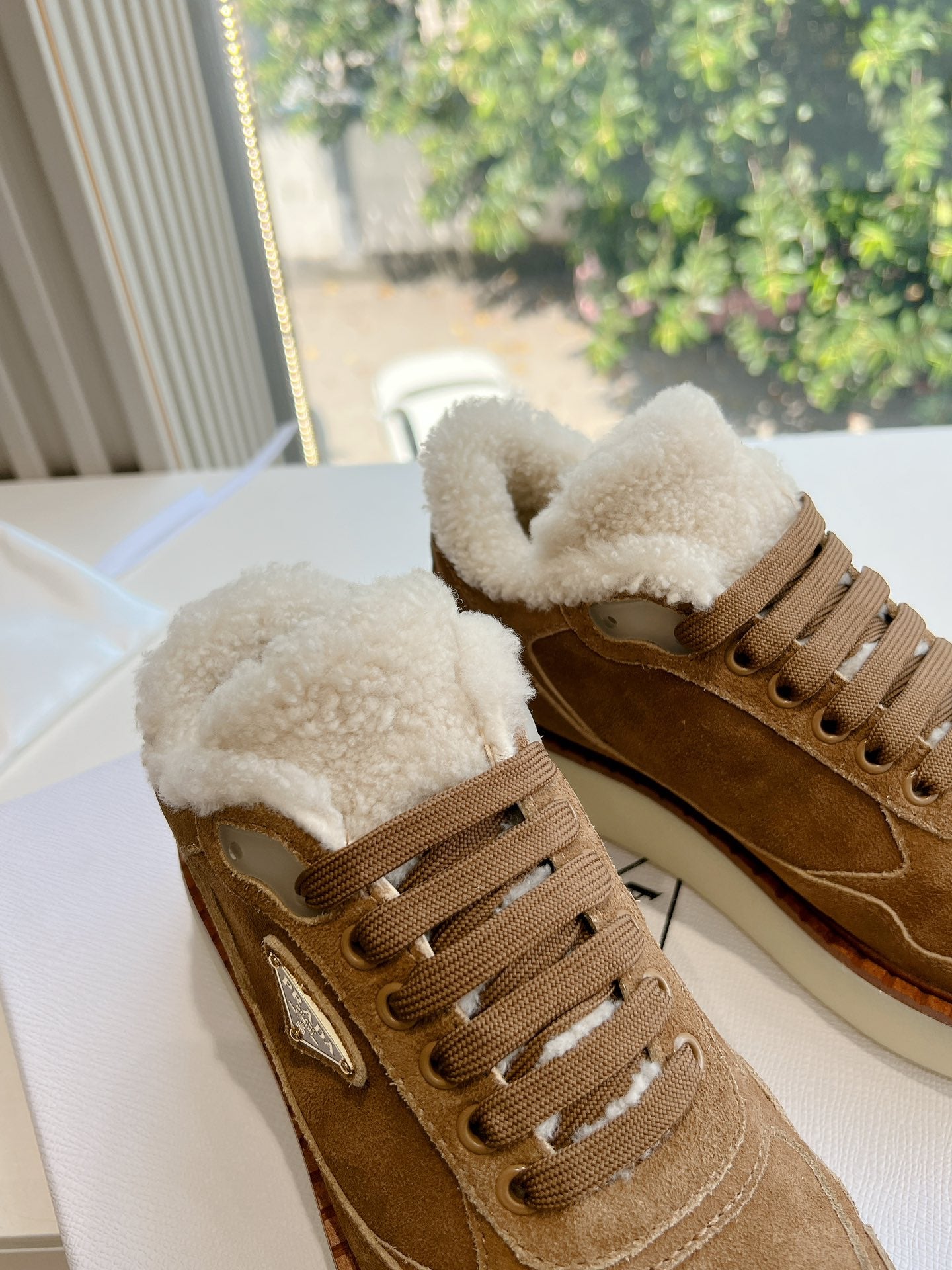 PRD Shoes  UGG 2 Color's