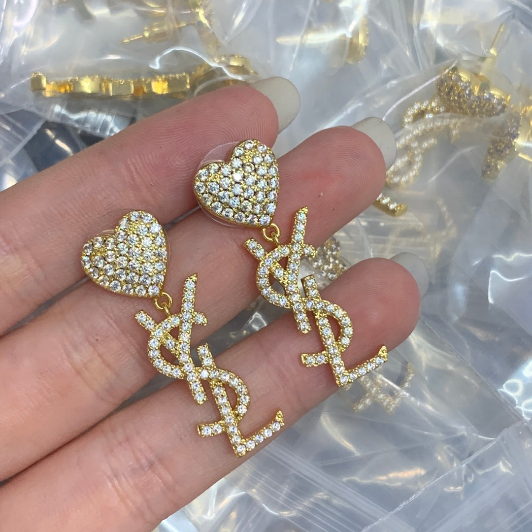 Y L   Fashion earrings  SALE-min order required
