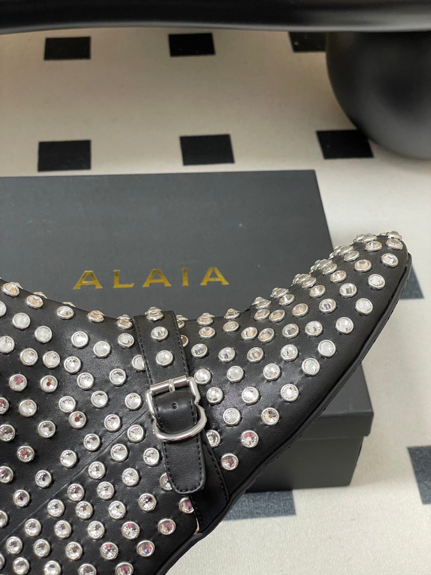 A1LAIA  Boots Woman 2 Color's