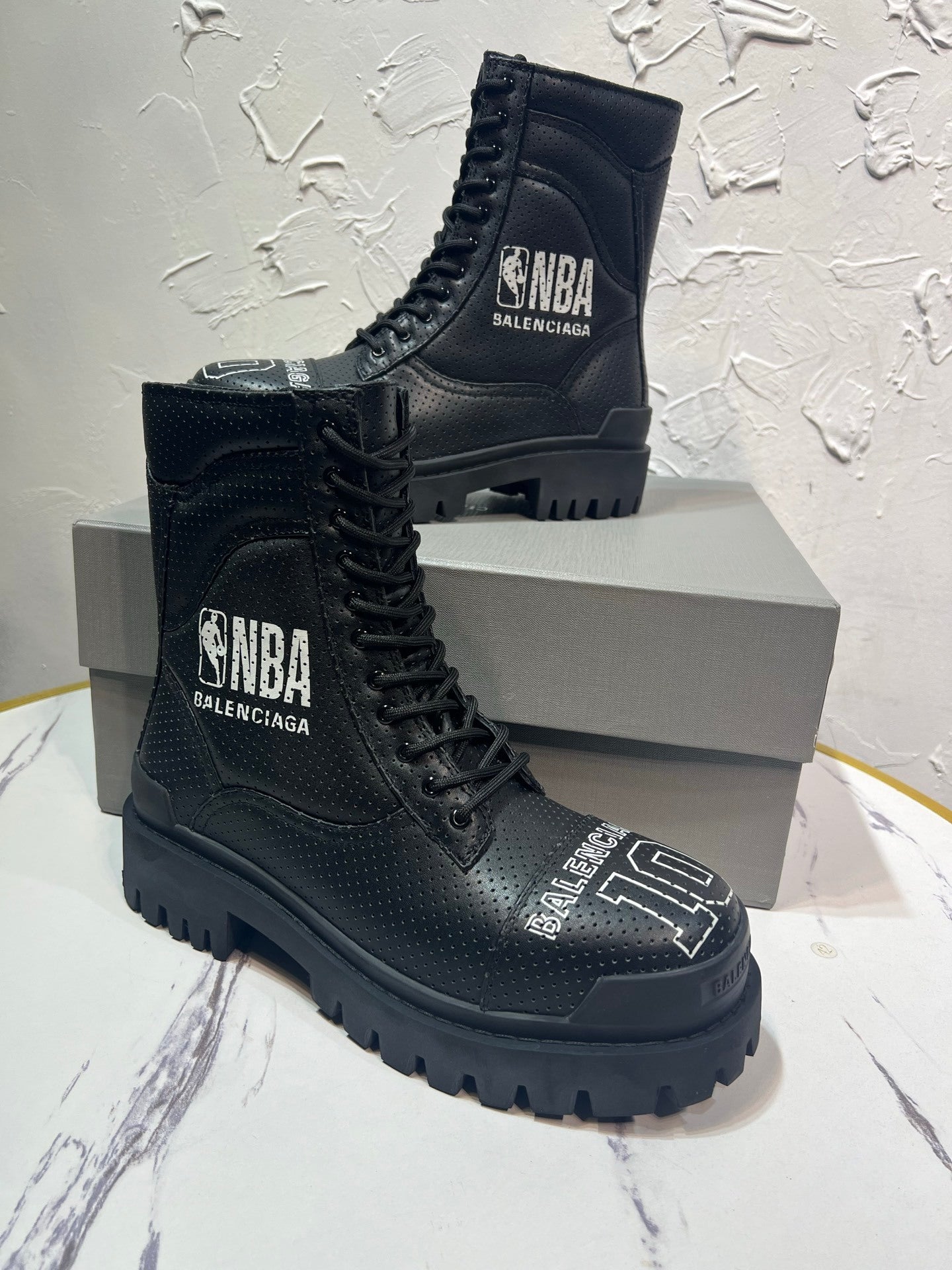 SNBAL Boots Man 46