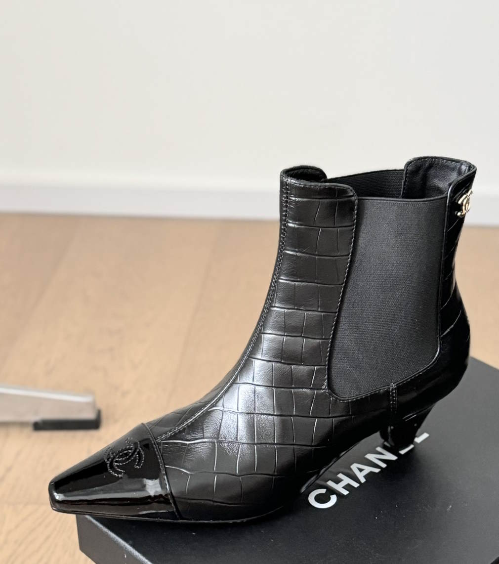 CHL  Boots 2 Color 's