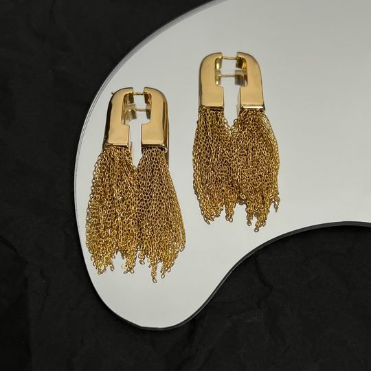 GIVENJY  Earrings