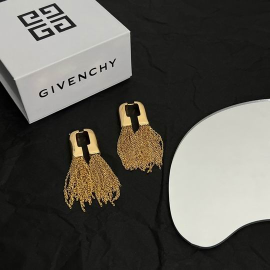 GIVENJY  Earrings