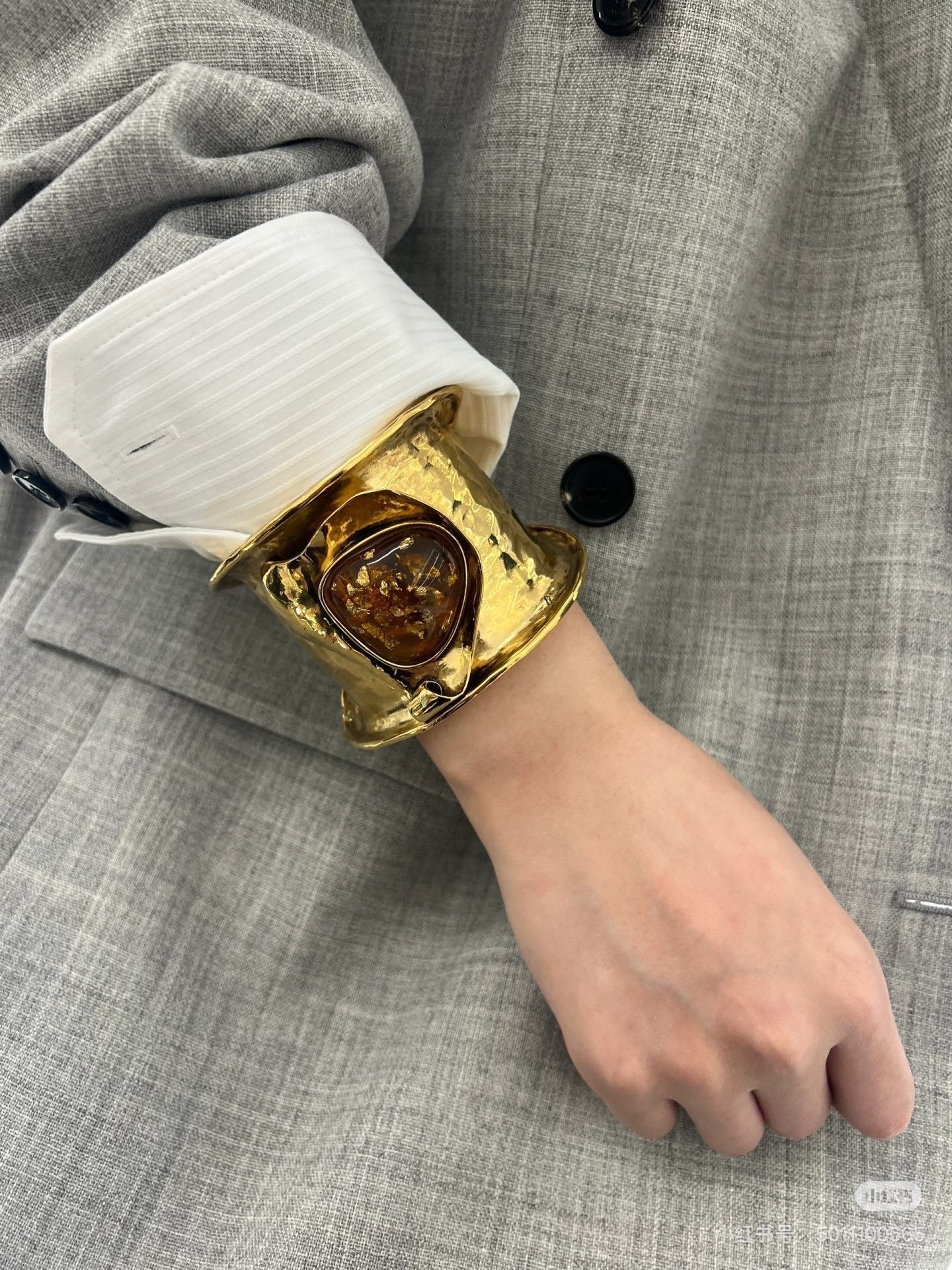 Y L  Fashion Bracelet