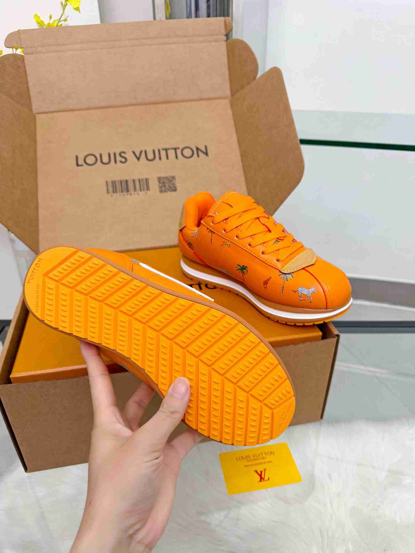 LU  Buttersoft  Sneakers 10 Color's