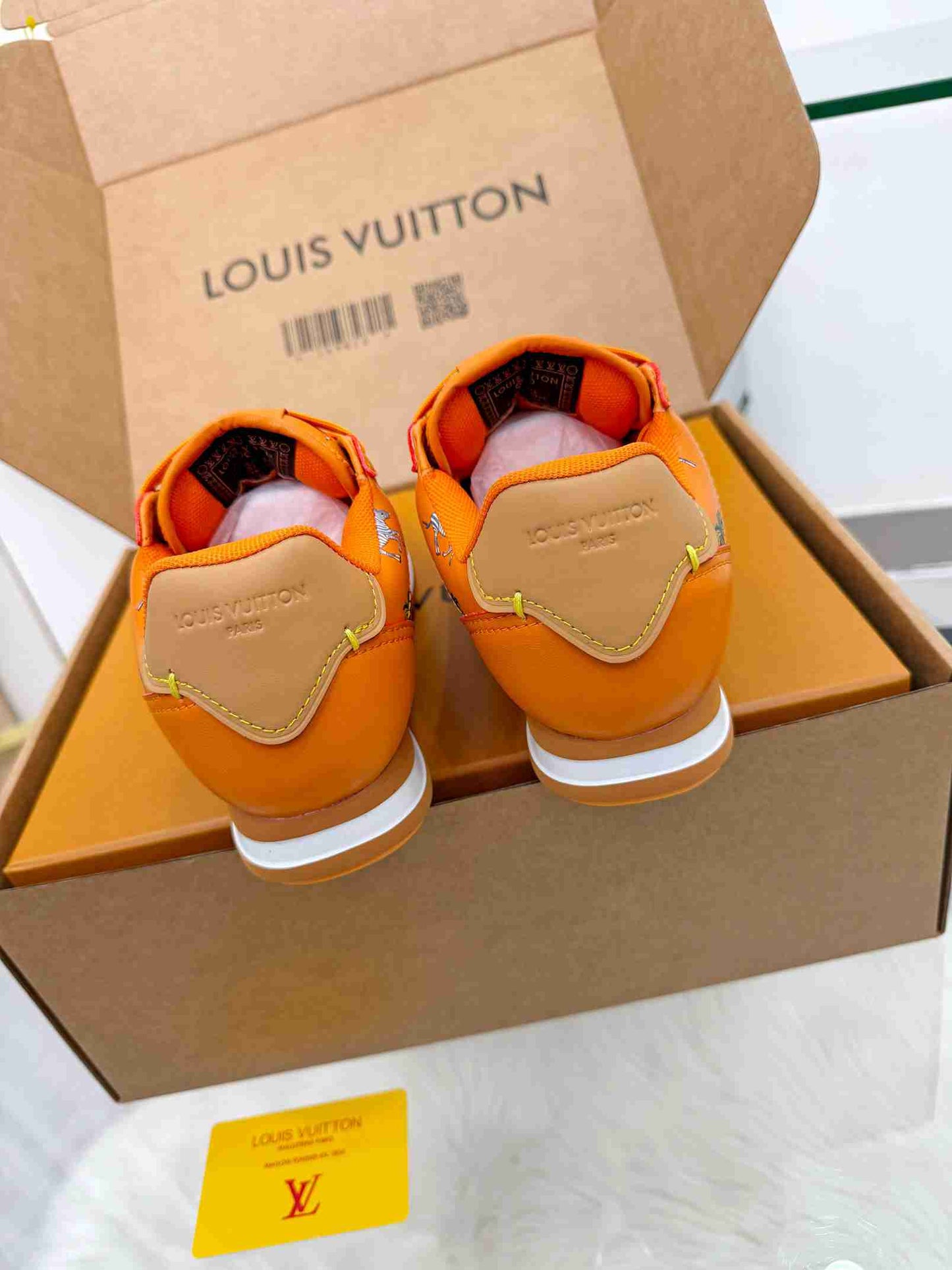 LU  Buttersoft  Sneakers 10 Color's