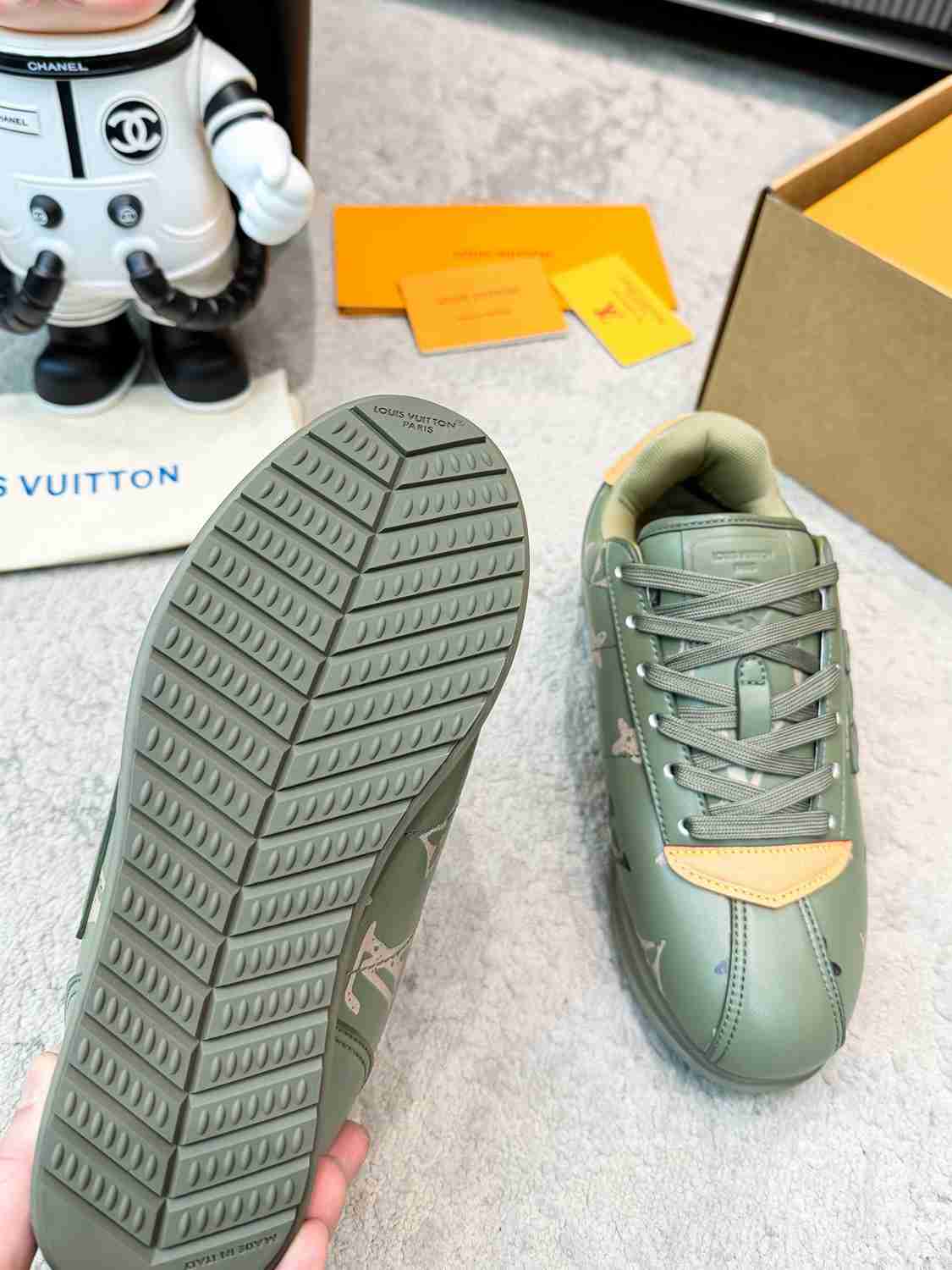 LU  Buttersoft  Sneakers 10 Color's