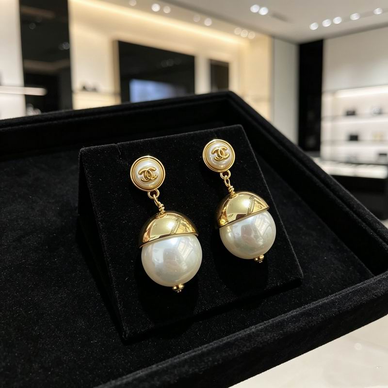 CHL Fashion Earrings