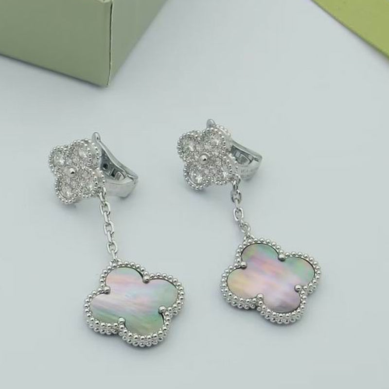 VAN C&A Fashion Earrings 2 Color's