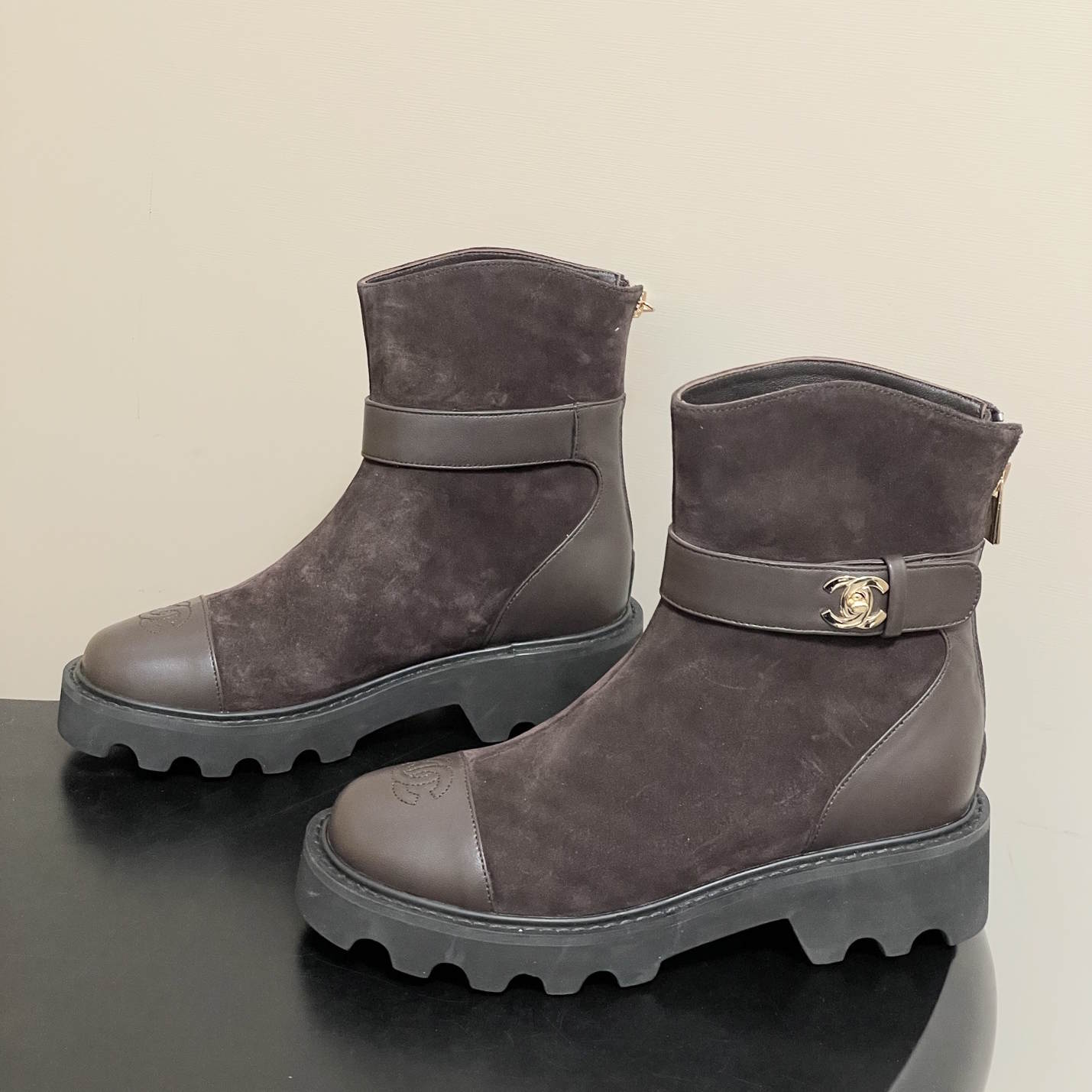 CHL Woman Boots 2 Color's